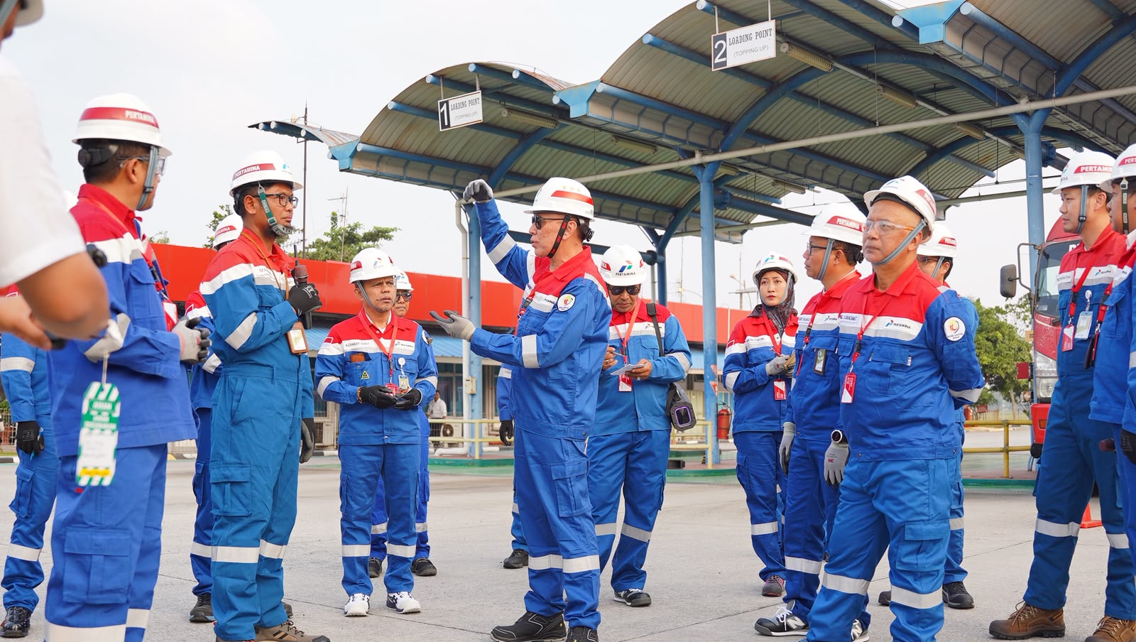 Komut Pertamina Tinjau Langsung Fasilitas Energi Sumbagsel, Tegaskan Safety Tak Bisa Ditawar